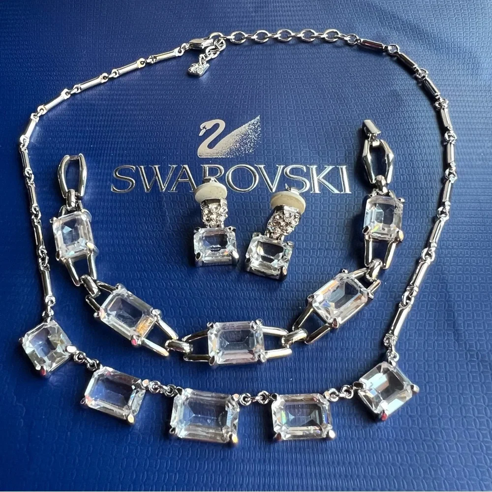 AUTHENTIC Swarovski Emerald-cut Crystal Necklace & Earrings SET Vintage - Picture 11 of 17